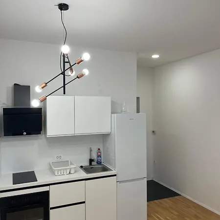 Tisa Place דירה לובליאנה